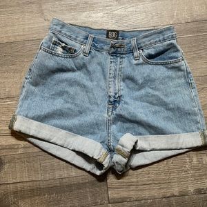 Urban Outfitters- BDG High-Waisted Mom Short